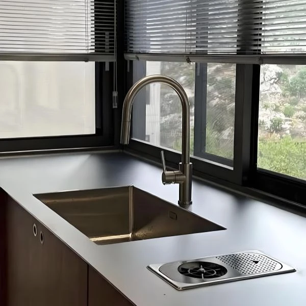 Household Appliances & Kitchenware Household Appliances & Kitchenware